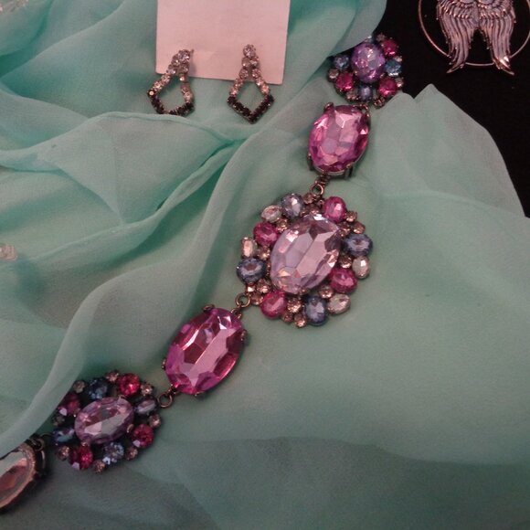 TIFFENY BLUE BOX BLUE MULTI BEAD BROKEN BLINGS WINGS EARING OLD GOBLET RHINE LOT - Picture 6 of 9